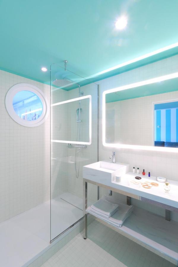 Hotel Casarose - Cannes Mandelieu ภายนอก รูปภาพ