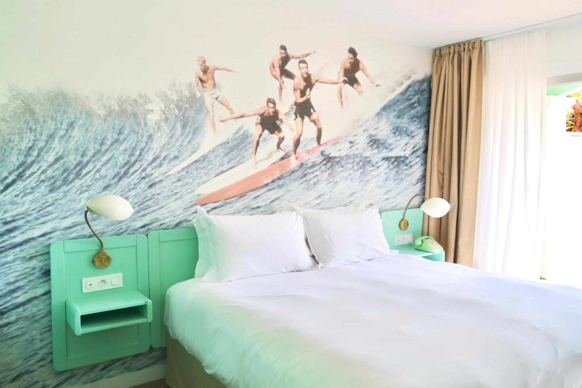 Hotel Casarose - Cannes Mandelieu ภายนอก รูปภาพ