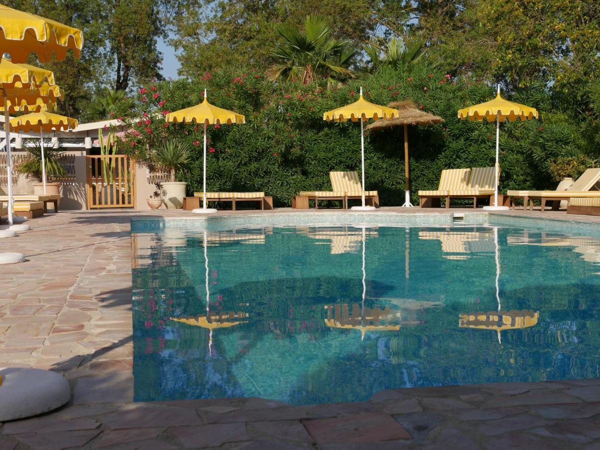 Hotel Casarose - Cannes Mandelieu ภายนอก รูปภาพ